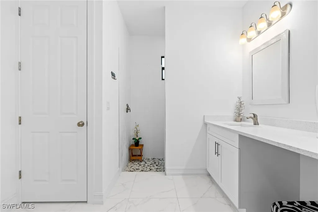 2639 SW 4th Terrace Cape Coral FL 33991