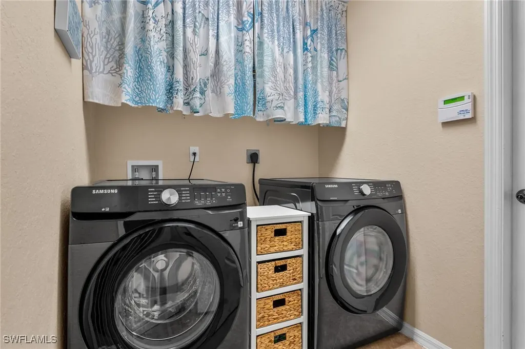 1729 SW 44th Terrace Cape Coral FL 33914