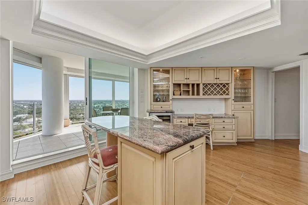 60 Seagate Drive Naples FL 34103