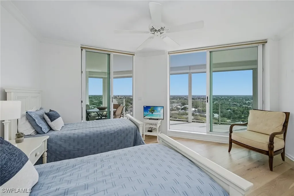 60 Seagate Drive Naples FL 34103