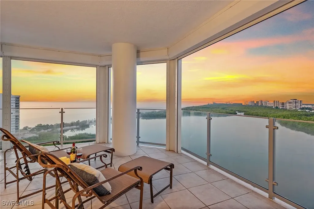 60 Seagate Drive Naples FL 34103