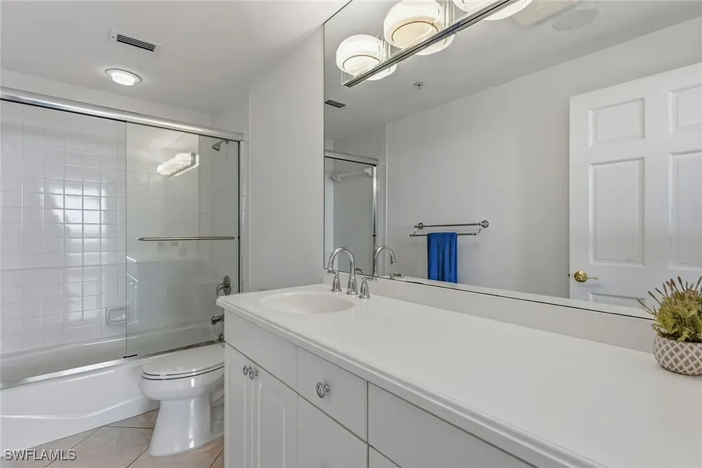 60 Seagate Drive Naples FL 34103