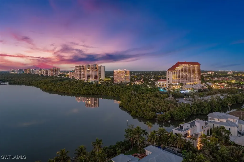 60 Seagate Drive Naples FL 34103