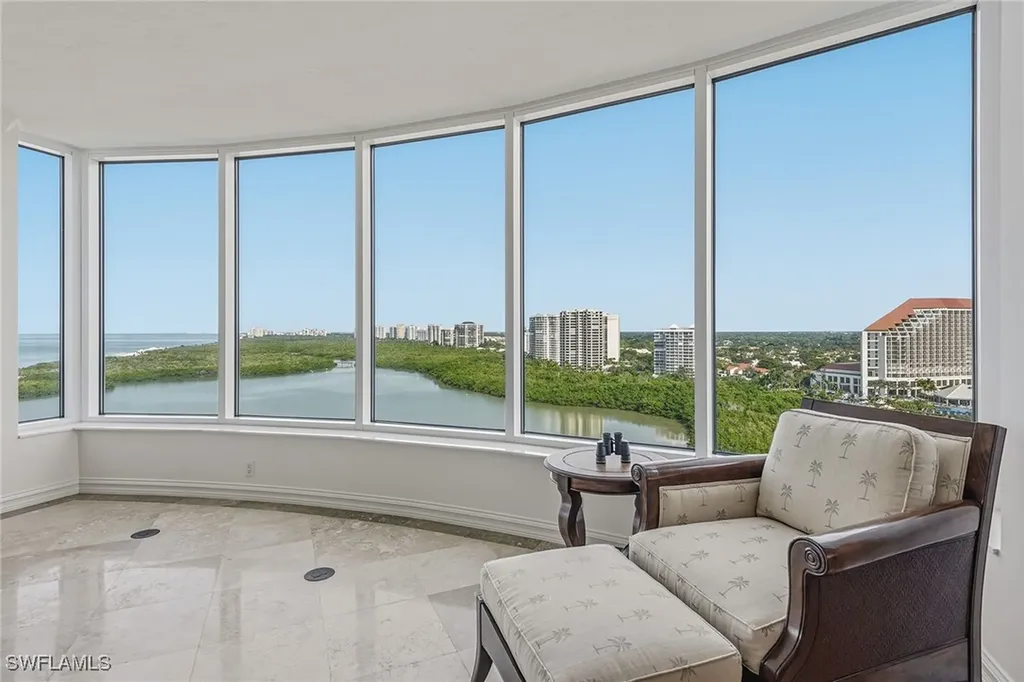 60 Seagate Drive Naples FL 34103