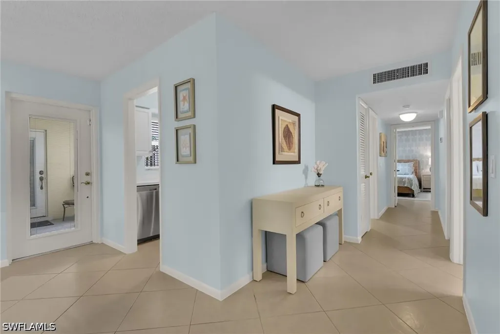 284 4th Street S Naples FL 34102