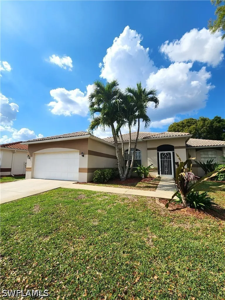 11082 Lakeland Circle Fort Myers FL 33913