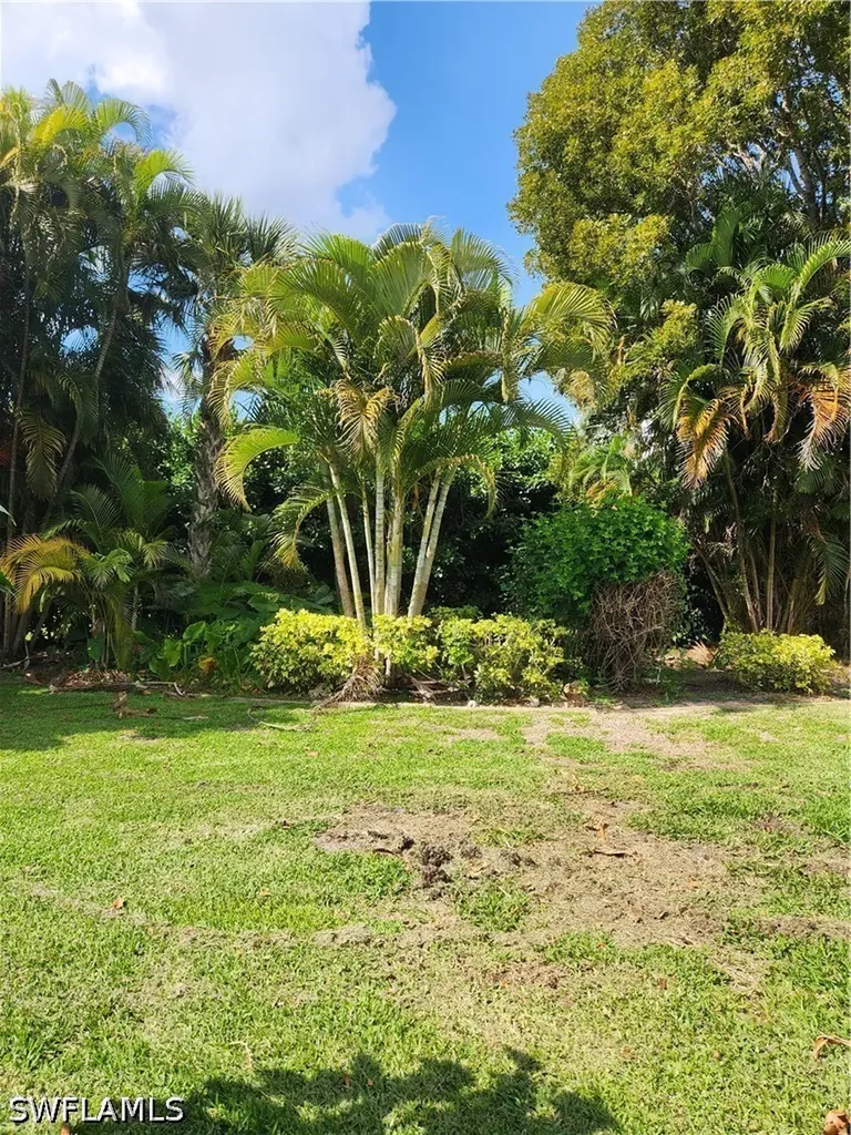 11082 Lakeland Circle Fort Myers FL 33913