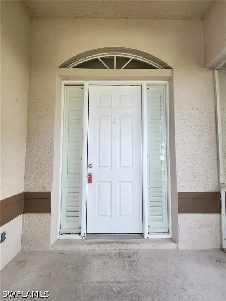 11082 Lakeland Circle Fort Myers FL 33913