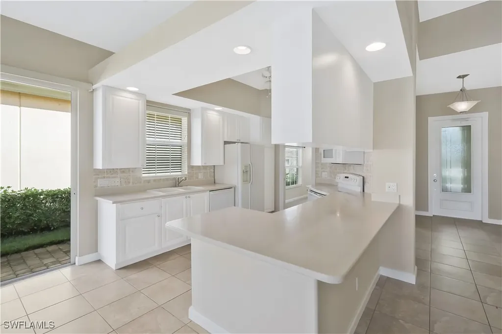 28348 Nautica Lane Bonita Springs FL 34135