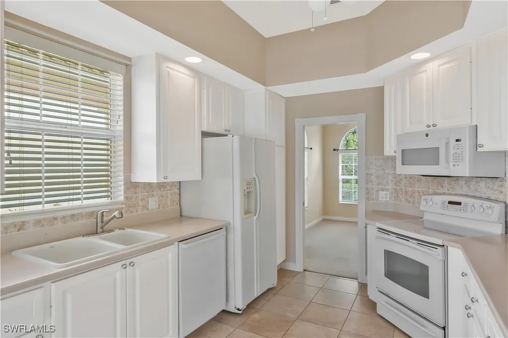 28348 Nautica Lane Bonita Springs FL 34135
