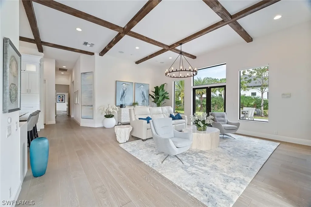 6582 Trail Boulevard Naples FL 34108