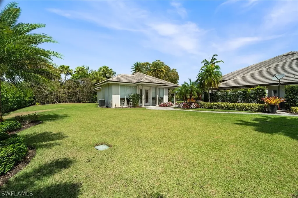 6582 Trail Boulevard Naples FL 34108