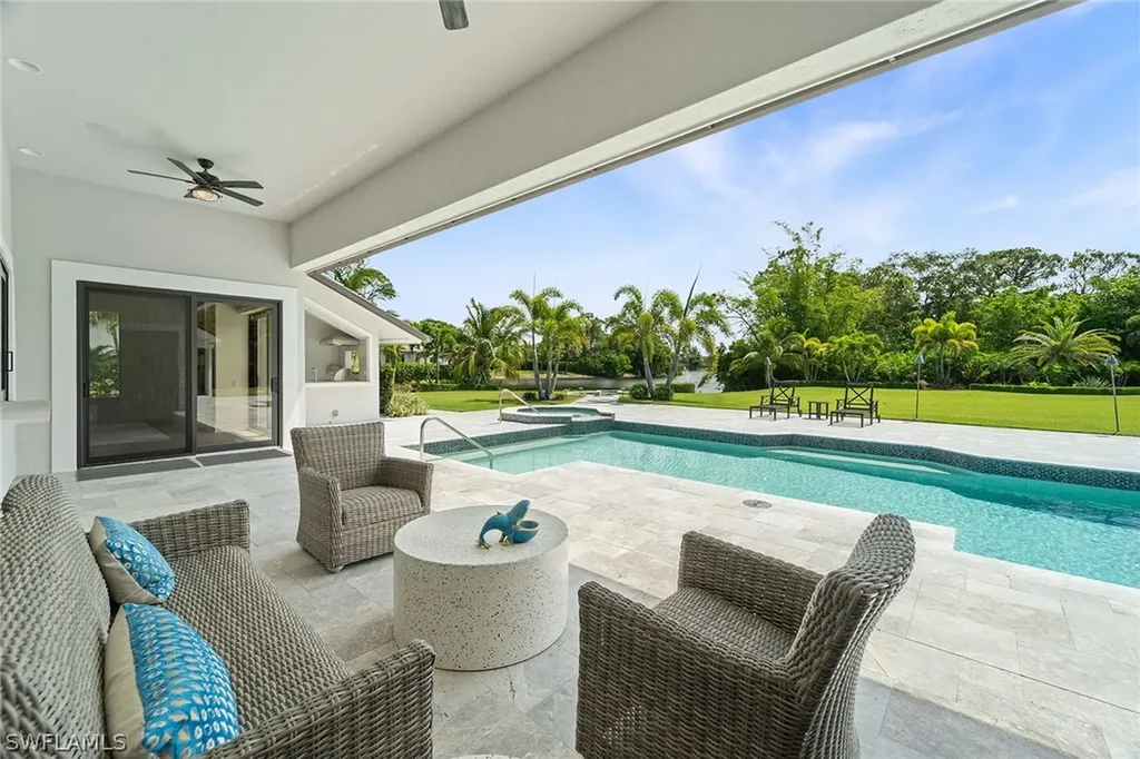 6582 Trail Boulevard Naples FL 34108