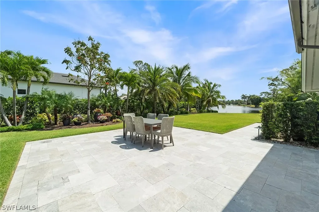 6582 Trail Boulevard Naples FL 34108