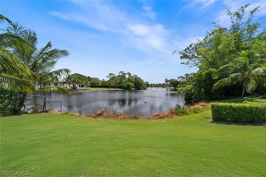 6582 Trail Boulevard Naples FL 34108