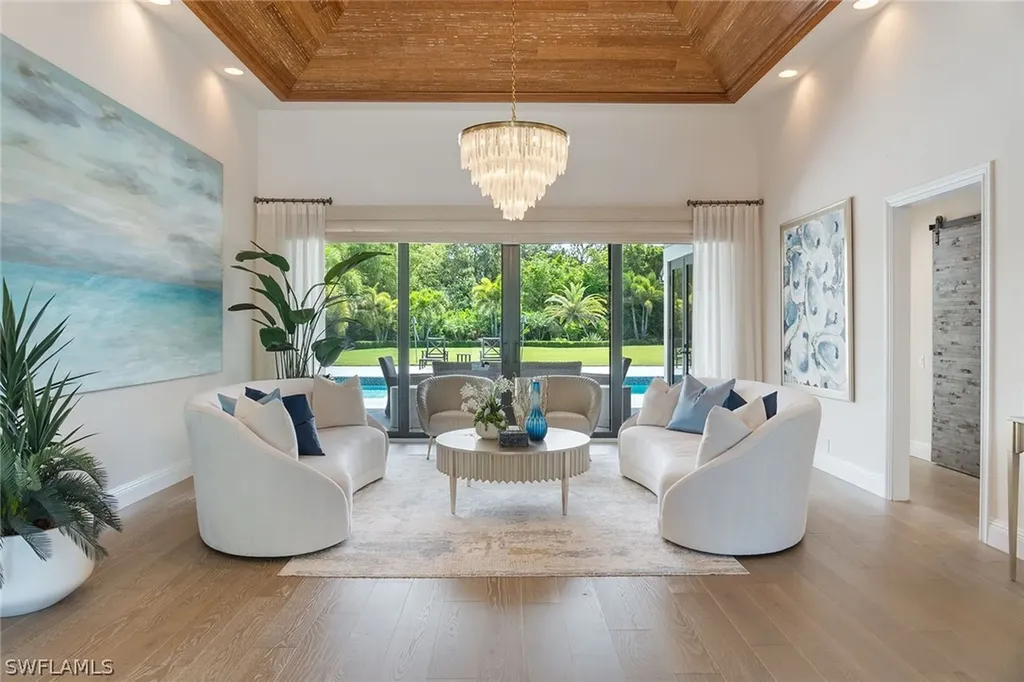 6582 Trail Boulevard Naples FL 34108