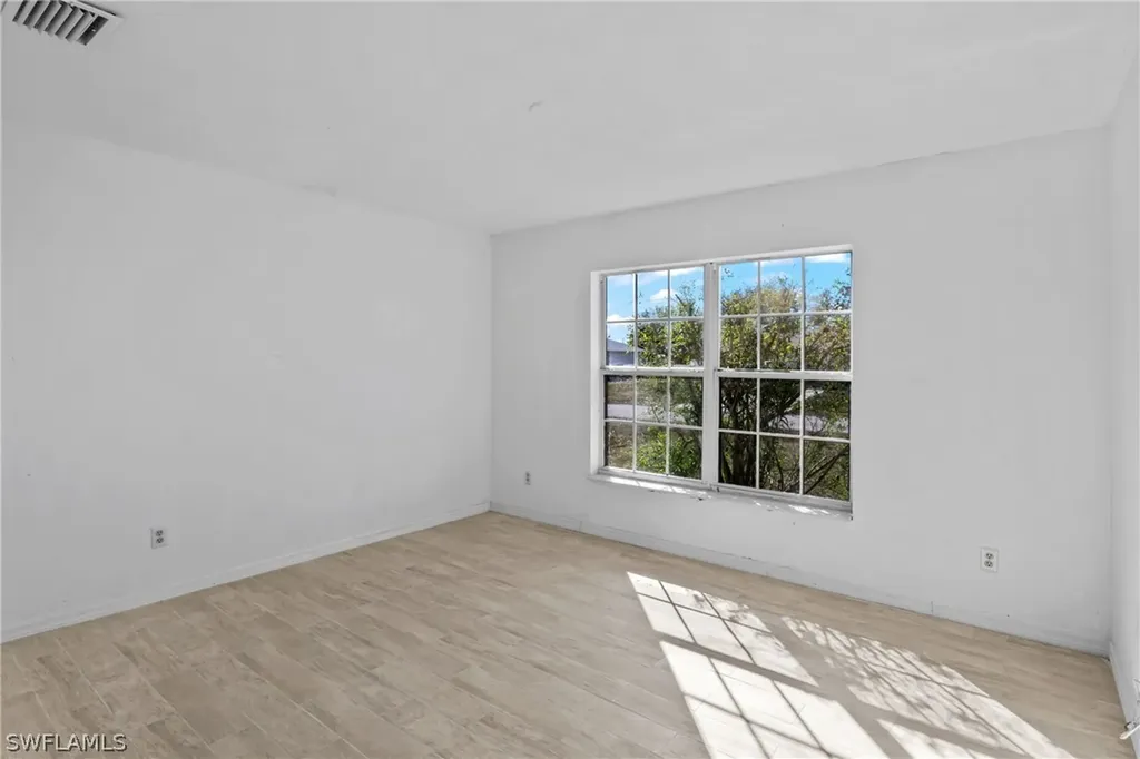 331 NE 23rd Street Cape Coral FL 33909