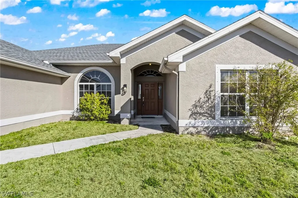 331 NE 23rd Street Cape Coral FL 33909