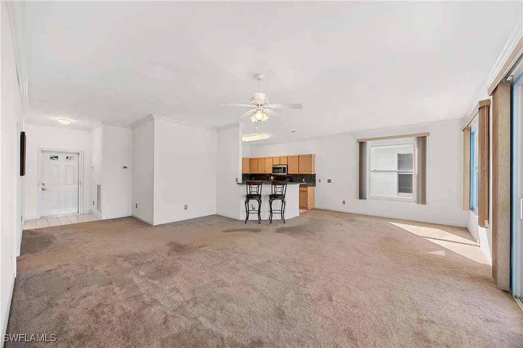 223 Stanhope Circle Naples FL 34104