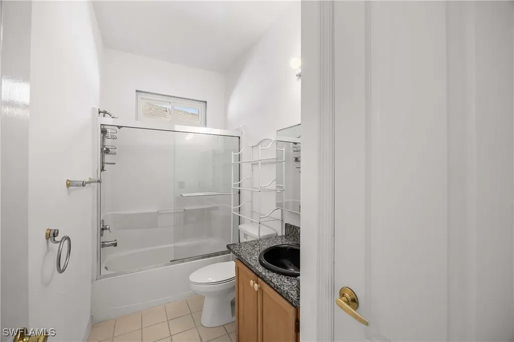 223 Stanhope Circle Naples FL 34104