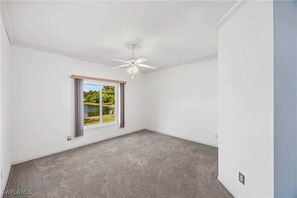 223 Stanhope Circle Naples FL 34104