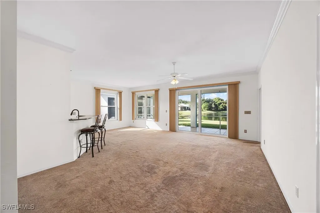 223 Stanhope Circle Naples FL 34104