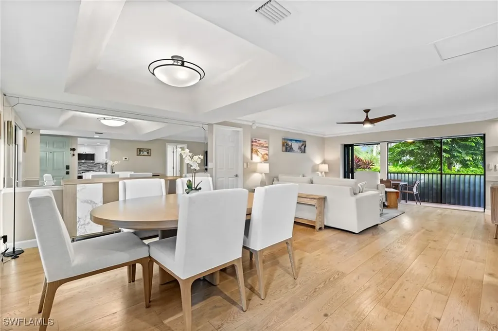 722 10th Avenue S Naples FL 34102