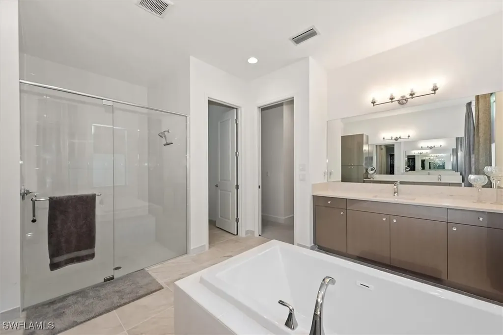 12044 Oleander Avenue Naples FL 34120