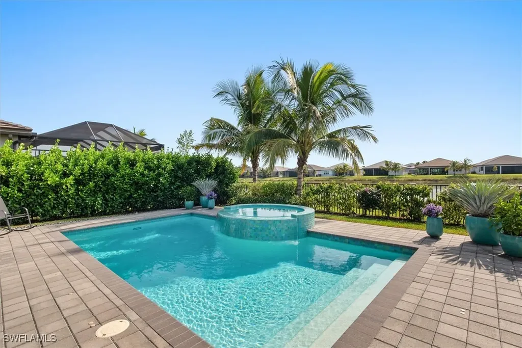 12044 Oleander Avenue Naples FL 34120