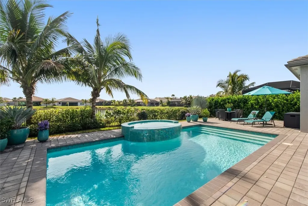 12044 Oleander Avenue Naples FL 34120