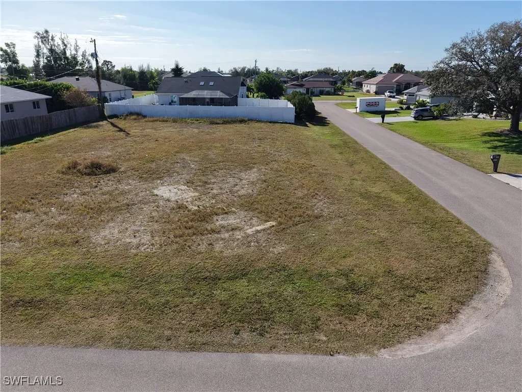 1128 SW 22nd Terrace Cape Coral FL 33991