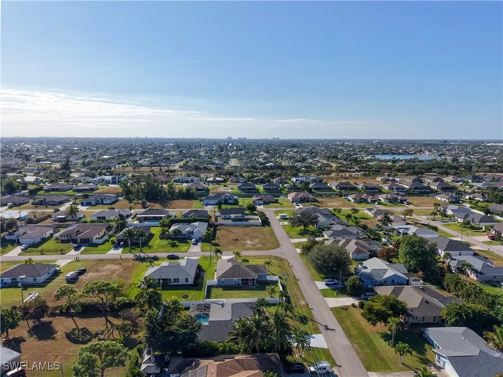 1128 SW 22nd Terrace Cape Coral FL 33991