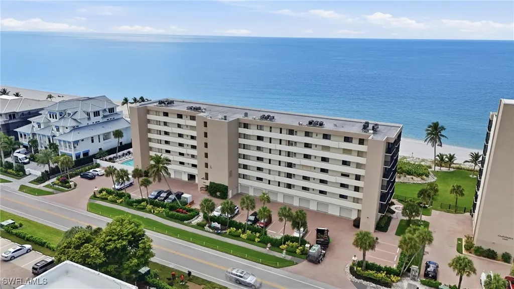 10475 Gulf Shore Drive Naples FL 34108