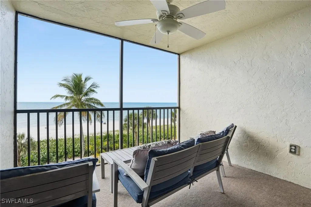 10475 Gulf Shore Drive Naples FL 34108