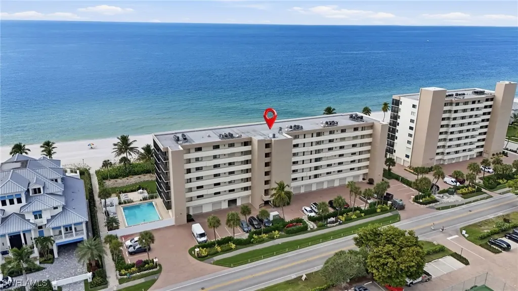 10475 Gulf Shore Drive Naples FL 34108