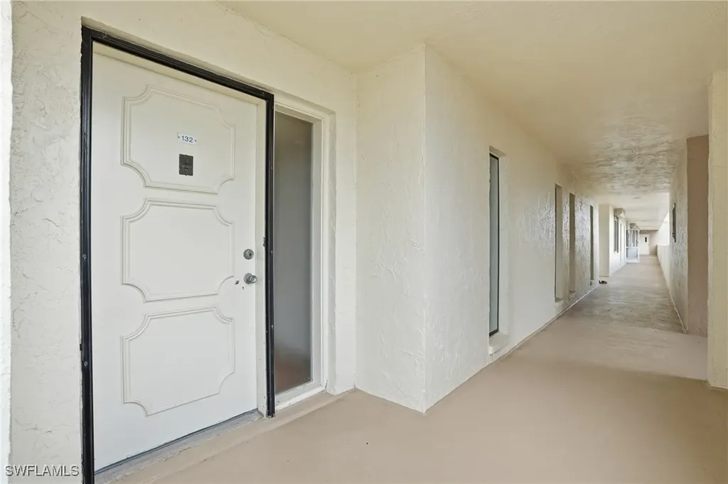 10475 Gulf Shore Drive Naples FL 34108