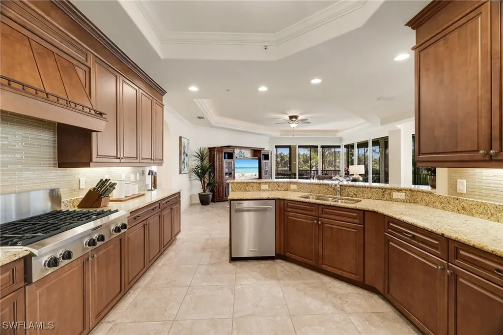 17770 Via Bella Acqua Court Miromar Lakes FL 33913