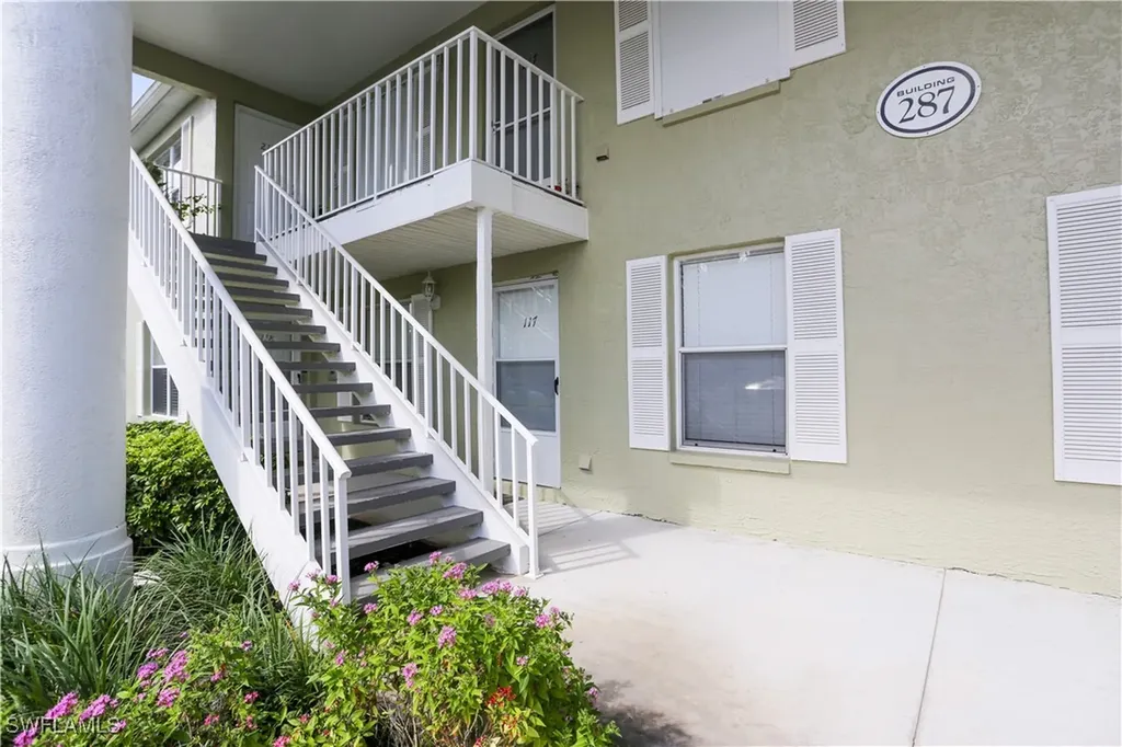 287 Quail Forest Boulevard Naples FL 34105