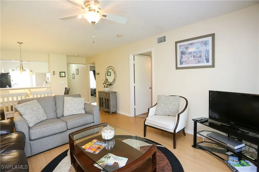 287 Quail Forest Boulevard Naples FL 34105