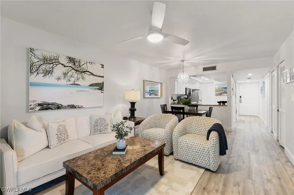 600 Neapolitan Way Naples FL 34103