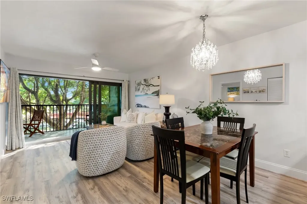 600 Neapolitan Way Naples FL 34103