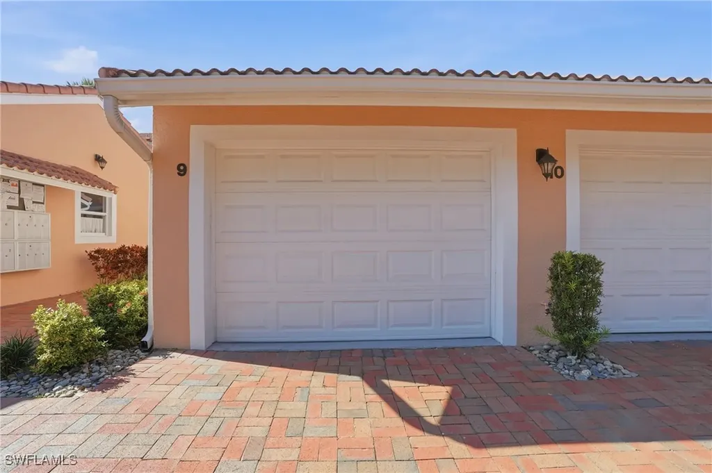 6600 Beach Resort Drive Naples FL 34114