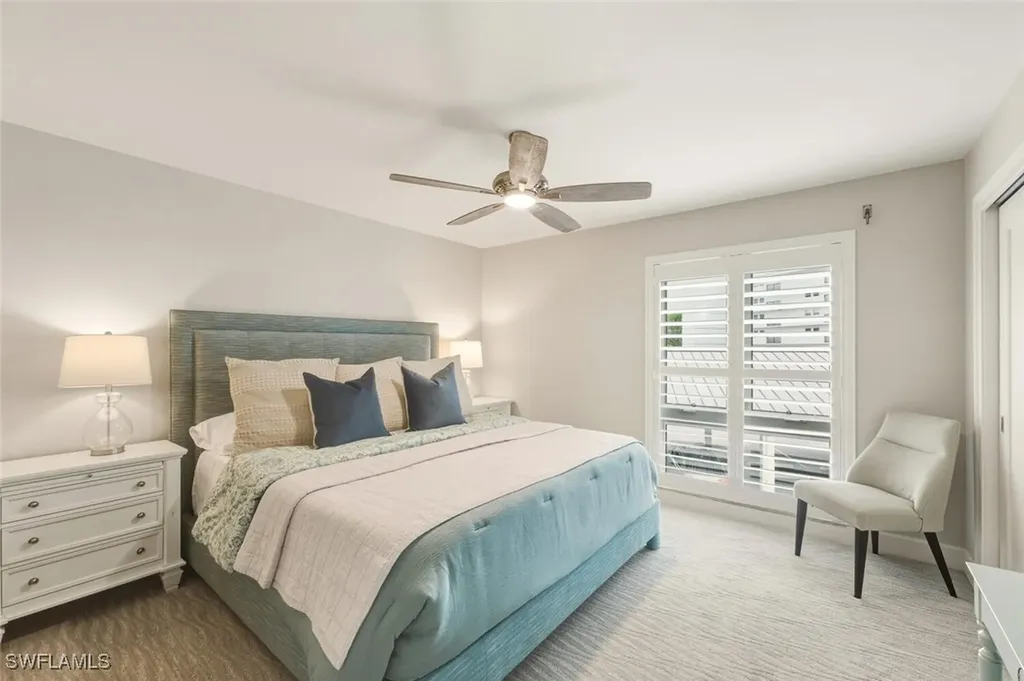 250 Park Shore Drive E Naples FL 34103