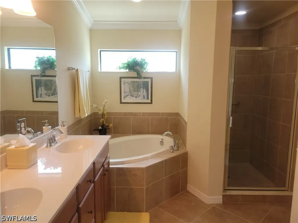 9510 Avellino Way Naples FL 34113