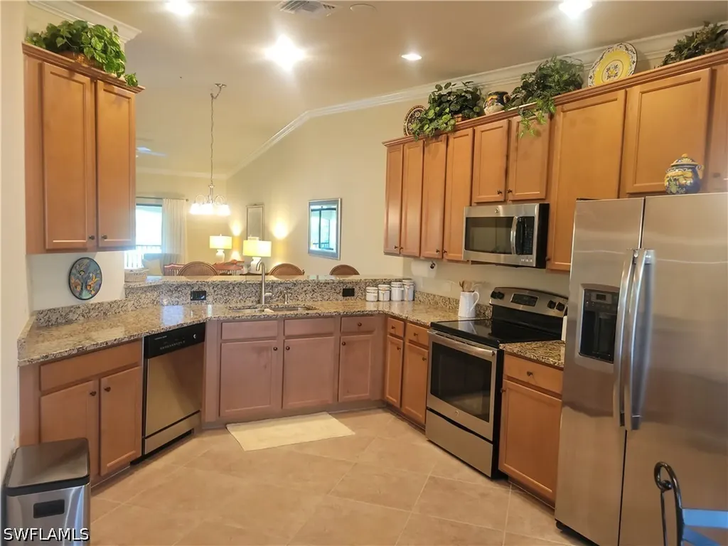 9510 Avellino Way Naples FL 34113