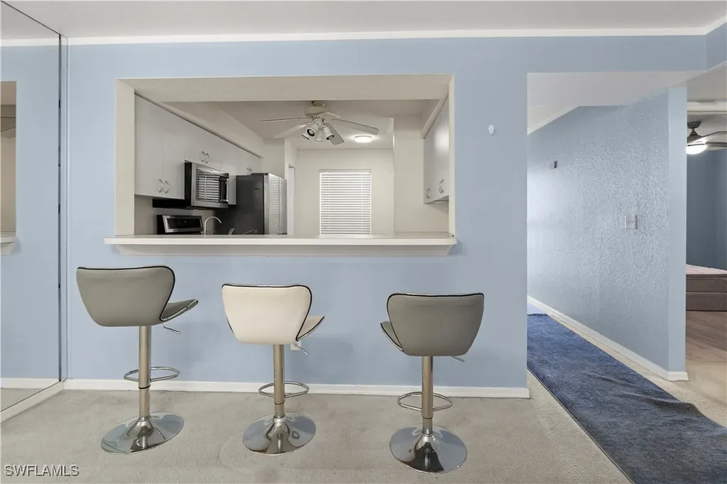 9610 Victoria Lane Naples FL 34109