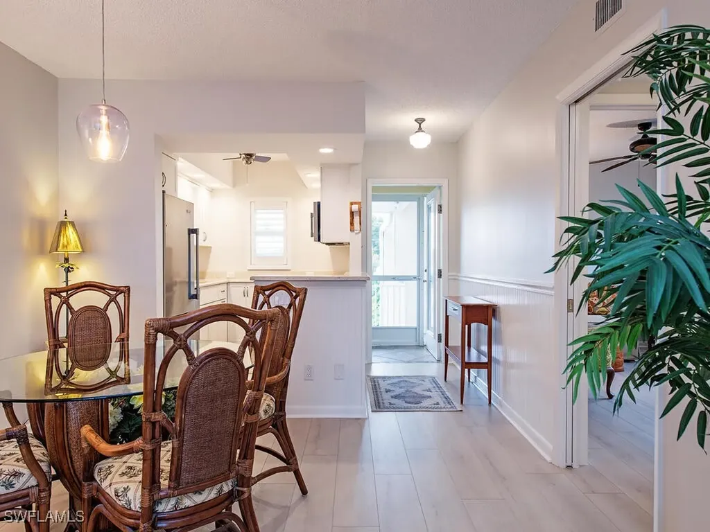 218 Banyan Boulevard Naples FL 34102