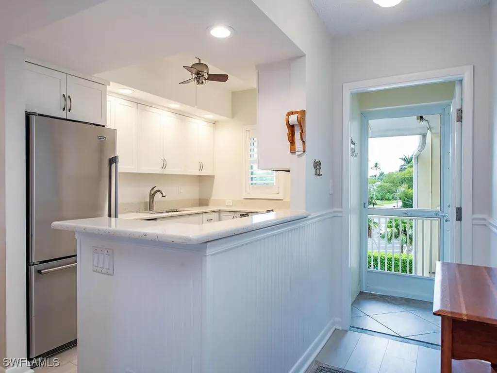 218 Banyan Boulevard Naples FL 34102
