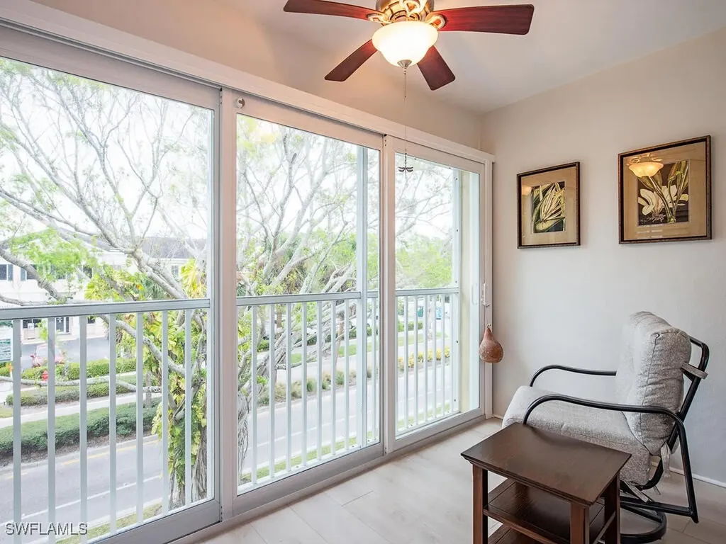 218 Banyan Boulevard Naples FL 34102