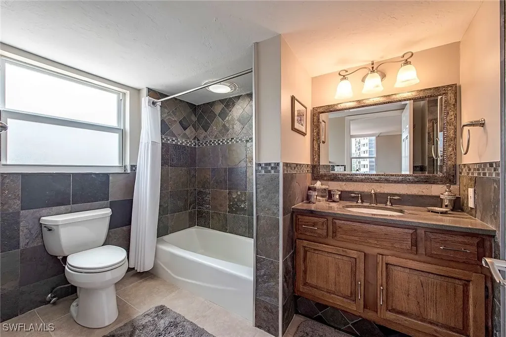 10701 Gulf Shore Drive Naples FL 34108